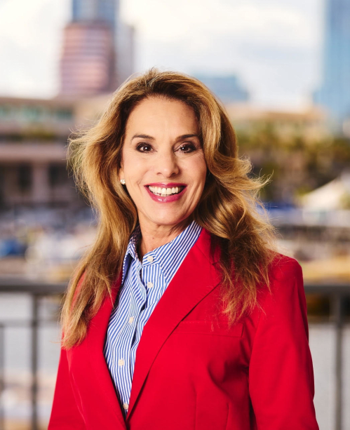 Karen Gonzalez Pittman Headshot.