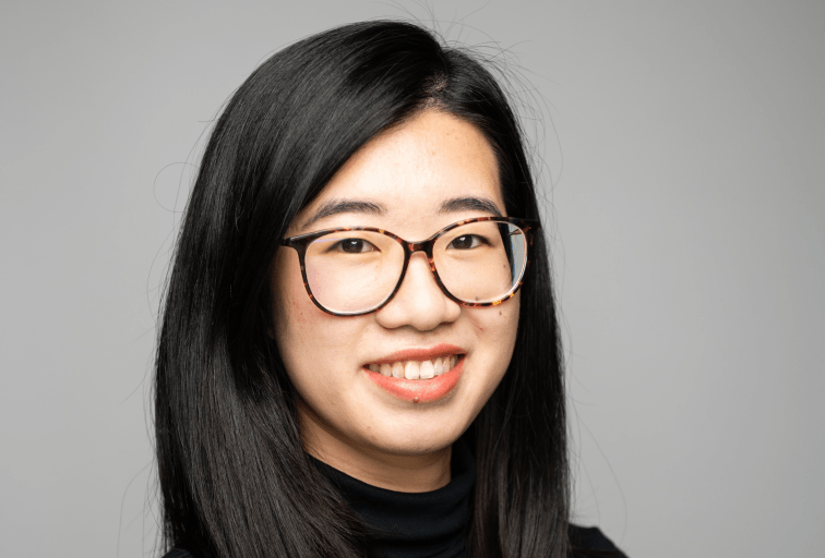 Wendy Guan headshot