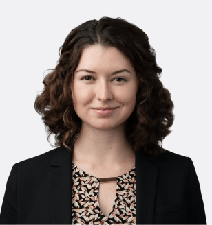 Rebecca Inzer headshot.