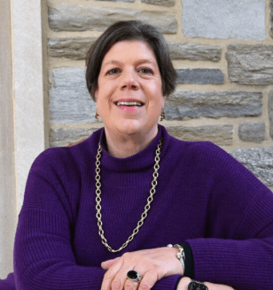 Michele Segre headshot.