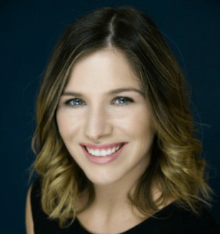 Cailey Clow headshot