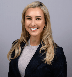 Nicole Grzywacz headshot