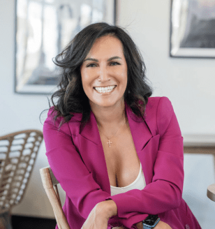 Monique Payan headshot