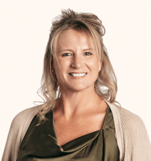 Tammy Kelly headshot