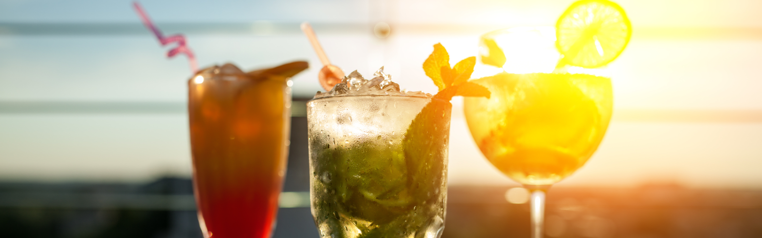 fresh summer cold alcohol drinks;