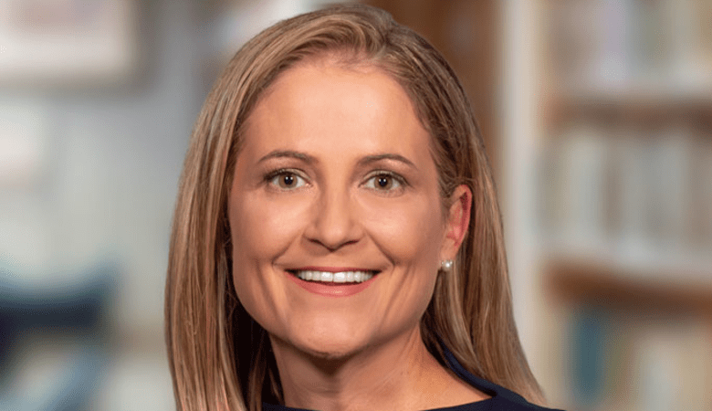 Laura Ulrich headshot.