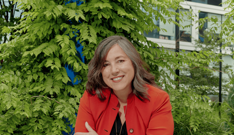 Lisa Gomez headshot.
