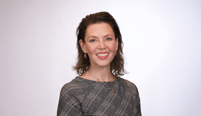 Rachel Loeb headshot.