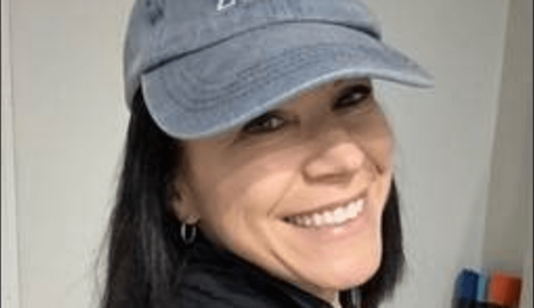 Donna VanWageninge headshot