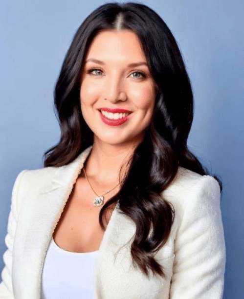 Chanel Flores