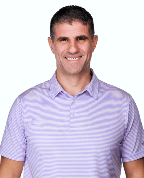Novak Vukasinovic headshot.