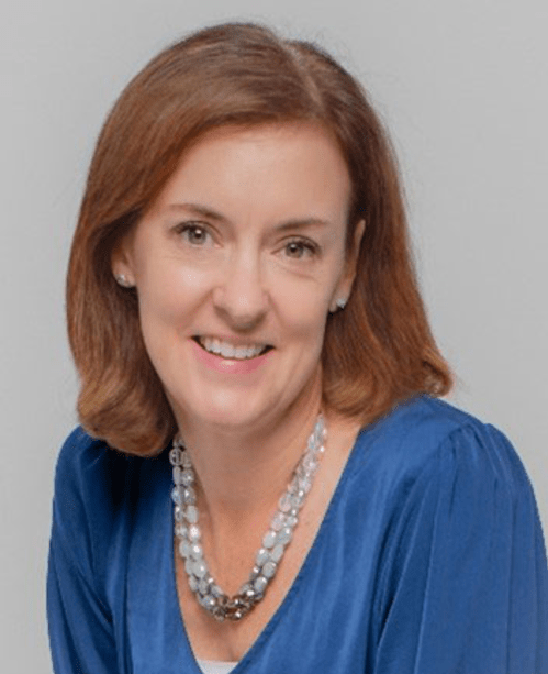 Elizabeth Schryer headshot