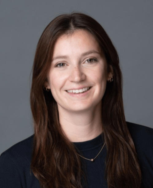 Emma Larson headshot.