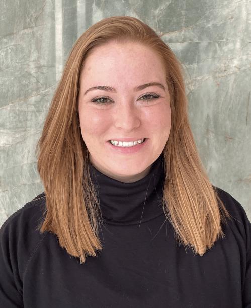 Lindsey Walker headshot.