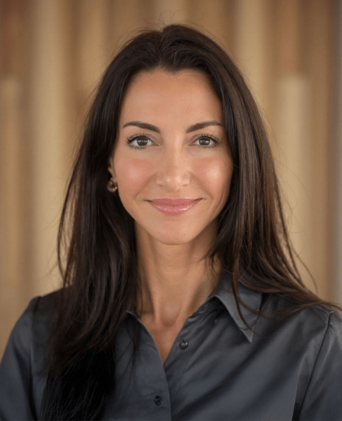 Karly Iacono headshot