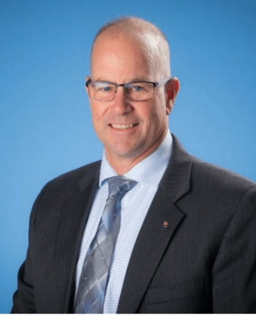 Derek Scott headshot