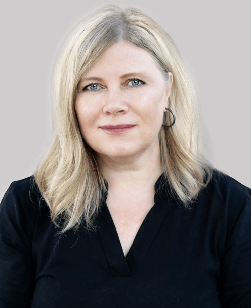 Terri Harrington headshot