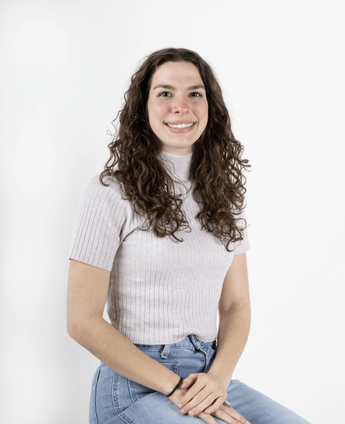Jamie Schroy headshot.