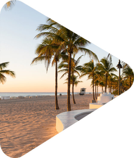 Sunrise at Fort Lauderdale Beach and promenade, Florida
