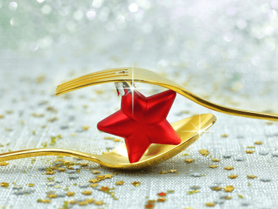 holiday-golden-cutlery-on-festive-background