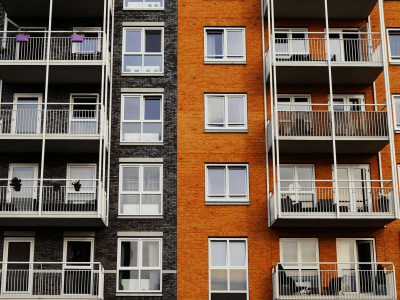 apartment-building_pexels-mncrew-response-to-the-unhoused